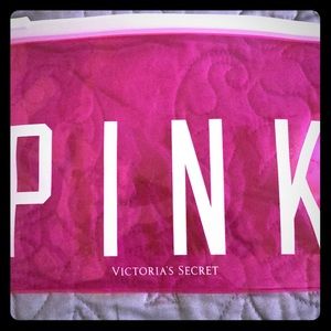Victoria’s Secret PINK zip case 💖